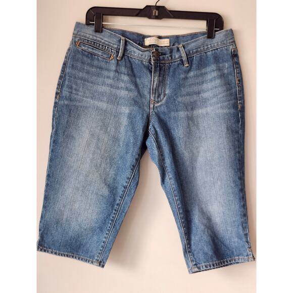 Old Navy Bermuda Lowest Rise Medium Rinse Denim Hip Hop Streetwear Size 12 A0135 - Picture 1 of 6